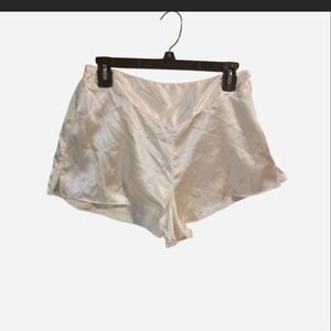 VTG Silky Cream Colored Lounge Wear Shorts